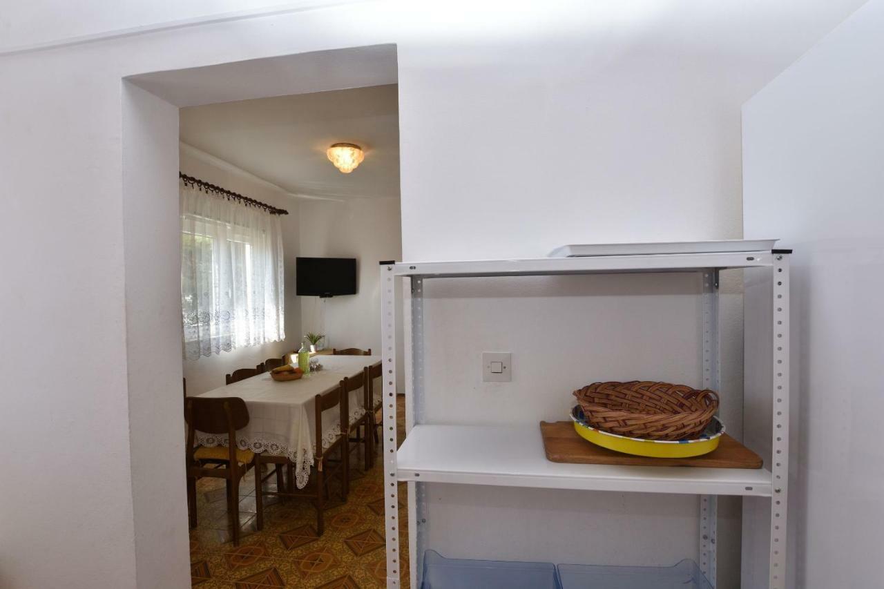 Apartment Maria Примоштен Екстер'єр фото